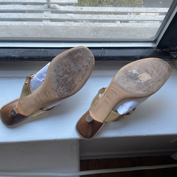 AUTHENTIC PRADA Gold Canapa + Saffiano Logo Heeled Sandals - Picture 5 of 10